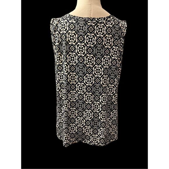 Bydesign XL Sleeveless Blouse / EUC - Picture 3 of 5